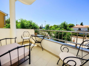  Apartment Zara  Бродарица